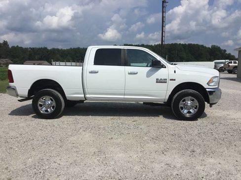 Used 2014 RAM 2500 SLT image 2