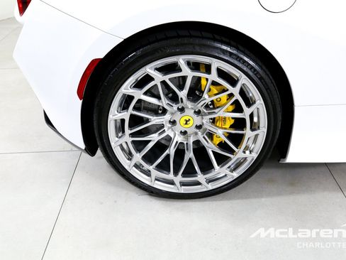 Used 2023 Ferrari F8 Tributo RWD image 26