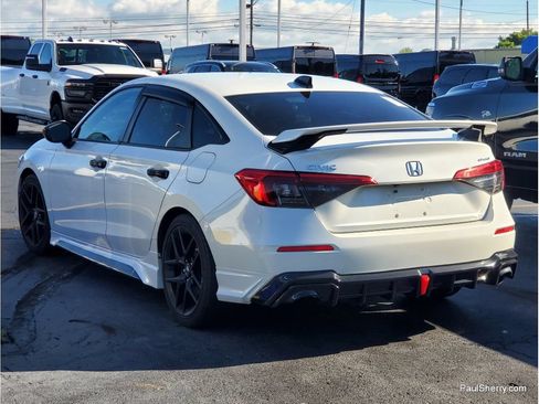 Used 2023 Honda Civic Sport image 3