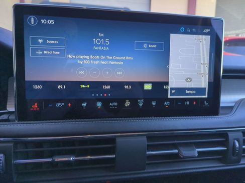 Used 2024 Lincoln Corsair Premiere w/ Equipment Group 101A image 21