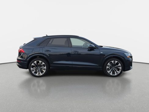 New 2026 Audi Q8 Premium Plus image 4
