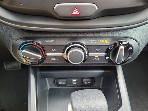 New 2025 Kia Soul LX w/ LX Technology Package image 32