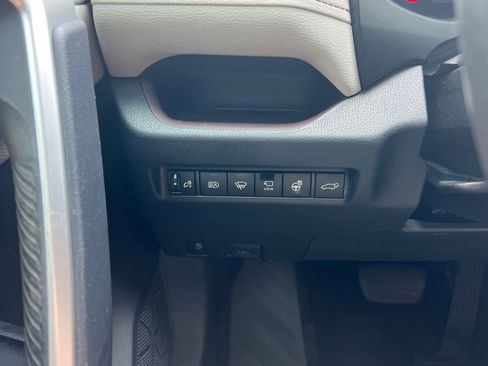 Certified 2020 Toyota RAV4 Limited AWD/4WD image 29
