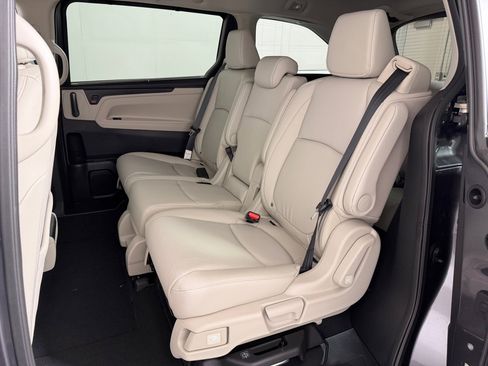 New 2026 Honda Odyssey EX-L image 12