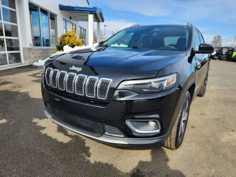Used 2019 Jeep Cherokee Limited AWD/4WD image 4
