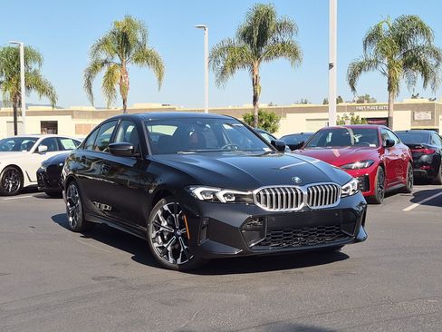 New 2026 BMW 330i Sedan w/ M Sport Package RWD image 2