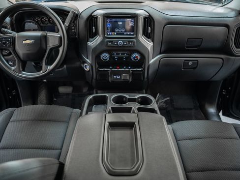 Used 2024 Chevrolet Silverado 2500 Custom image 28