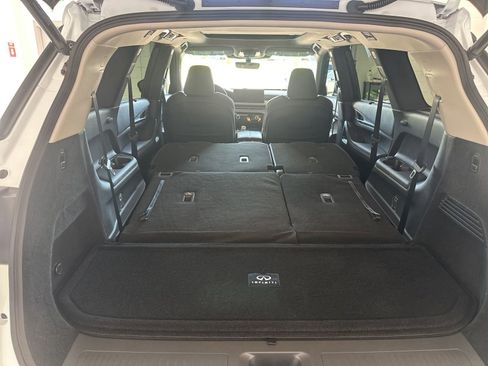 Certified 2026 INFINITI QX60 Luxe w/ Cargo Package AWD/4WD image 23