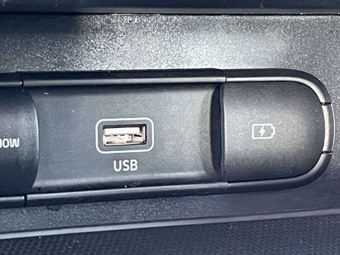 Used 2024 Kia Forte LXS FWD image 19