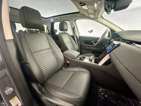 Used 2025 Land Rover Discovery Sport S AWD/4WD image 29