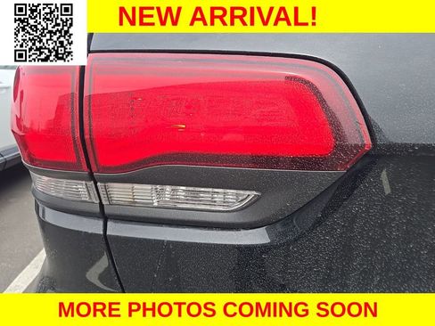 Used 2020 Jeep Grand Cherokee Trailhawk w/ Trailhawk Luxury Group image 7