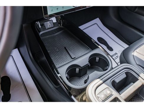 New 2025 Ford Mustang Mach-E Premium AWD/4WD image 17
