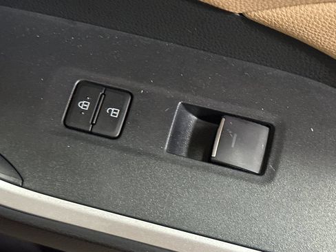 Certified 2025 Toyota RAV4 XLE AWD/4WD image 23