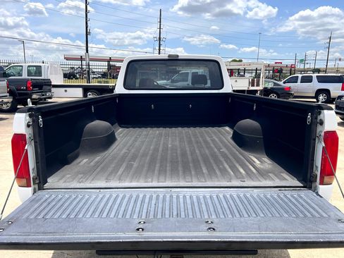 Used 1993 Ford F150 XL image 16