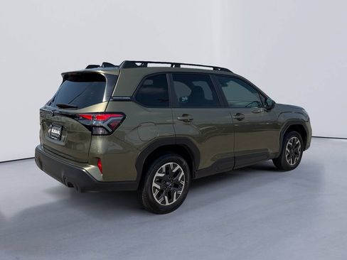 New 2026 Subaru Forester Premium AWD/4WD image 3