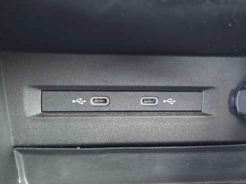 Used 2022 Volkswagen Taos SE AWD/4WD image 26