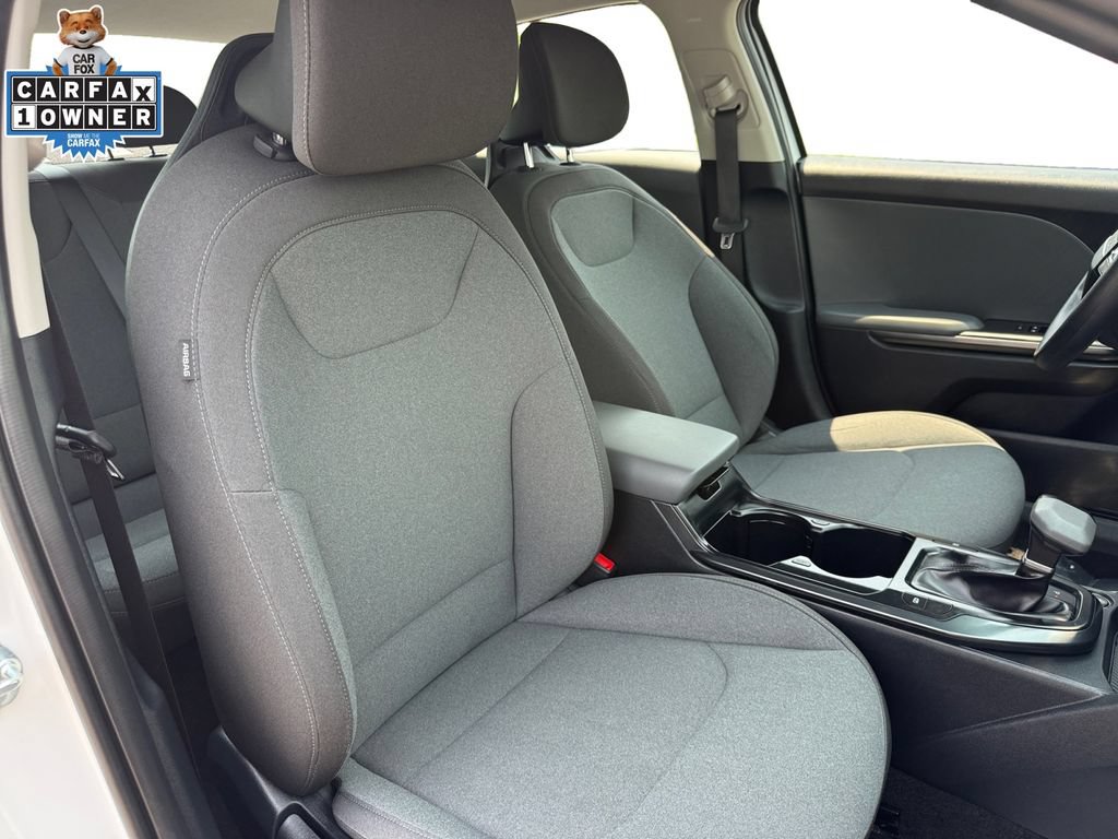Certified 2025 Kia K4 FWD image 15