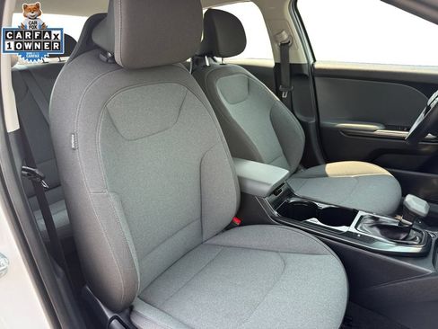 Certified 2025 Kia K4 FWD image 15