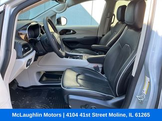 Used 2023 Chrysler Pacifica Limited AWD/4WD video 2