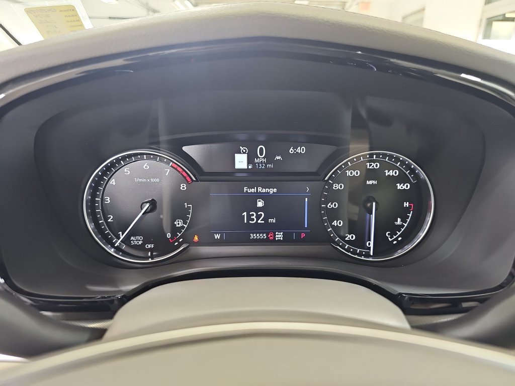 Used 2024 Cadillac XT5 Premium Luxury w/ LPO, Floor Liner Package AWD/4WD image 25