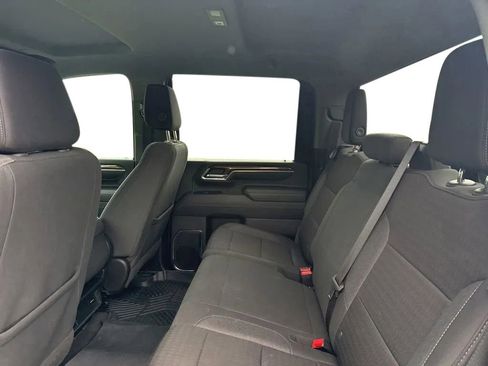 Used 2024 Chevrolet Silverado 2500 LT AWD/4WD image 26