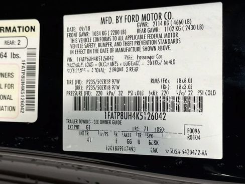 Used 2019 Ford Mustang Premium RWD image 23