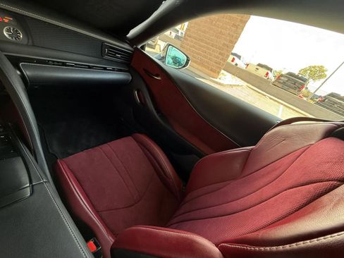 Used 2018 Lexus LC 500 Coupe w/ Sport Package RWD image 43
