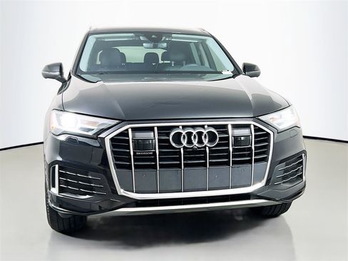 Used 2023 Audi Q7 2.0T Premium w/ Convenience Package image 2