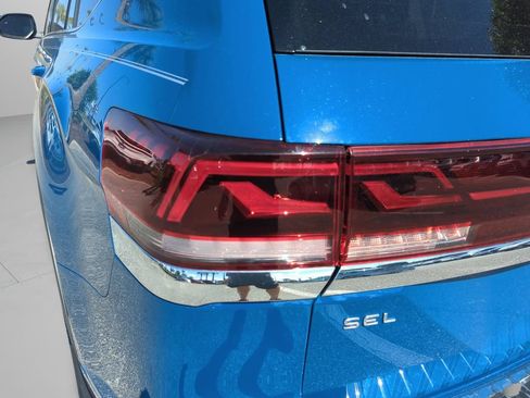 New 2025 Volkswagen Atlas SEL Premium R-Line AWD/4WD image 47