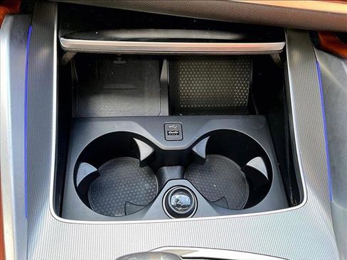 Used 2023 BMW X6 xDrive40i w/ M Sport Package image 26