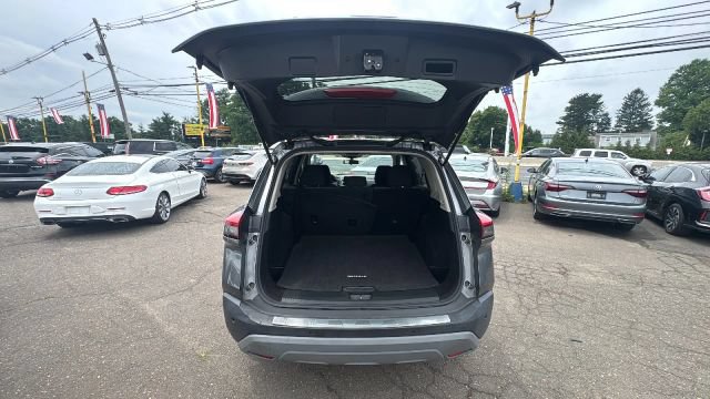 Used 2021 Nissan Rogue SV AWD/4WD image 16