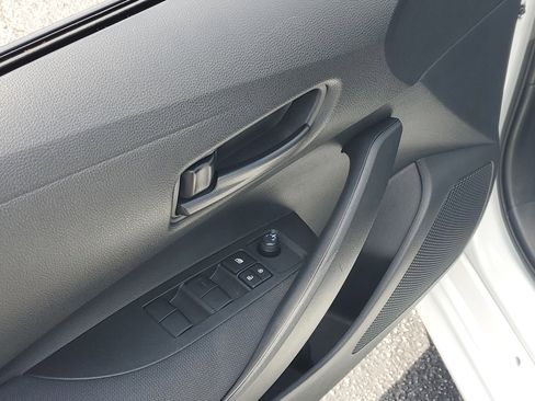 Certified 2025 Toyota Corolla LE FWD image 21