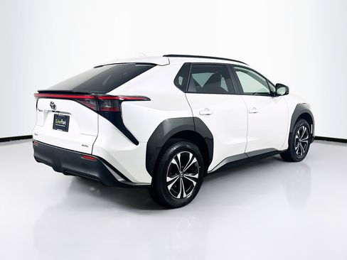 Used 2024 Toyota bZ4X XLE w/ Weather Package image 9