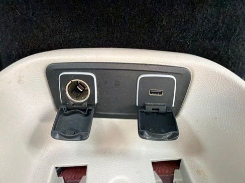 Used 2017 Chrysler Pacifica Touring-L Plus w/ Advanced Safetytec Group FWD image 40