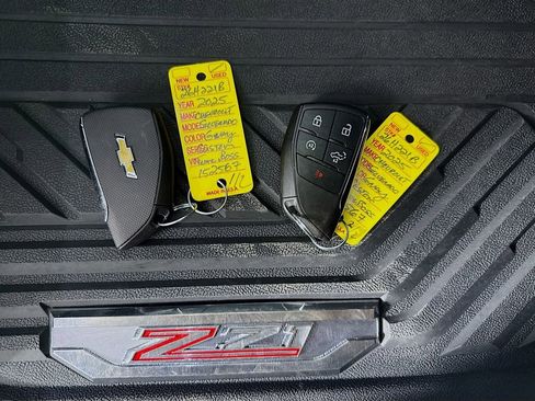 Used 2025 Chevrolet Silverado 1500 Custom Trail Boss image 33