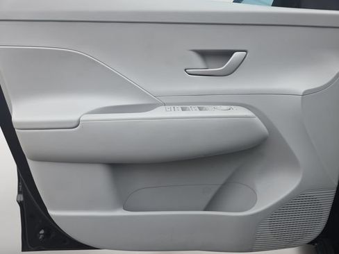 Used 2024 Hyundai Kona SEL FWD image 16
