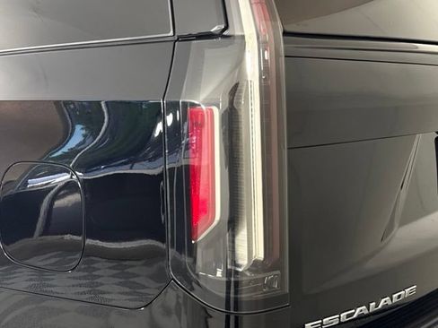Certified 2023 Cadillac Escalade V AWD/4WD image 12