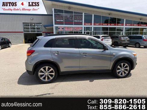 Used 2013 Mitsubishi Outlander Sport LE AWD/4WD image 1
