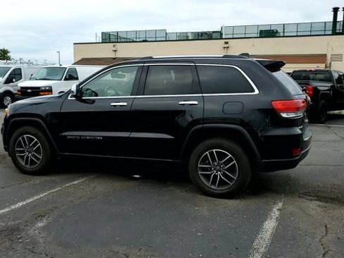 Used 2019 Jeep Grand Cherokee Limited AWD/4WD image 8