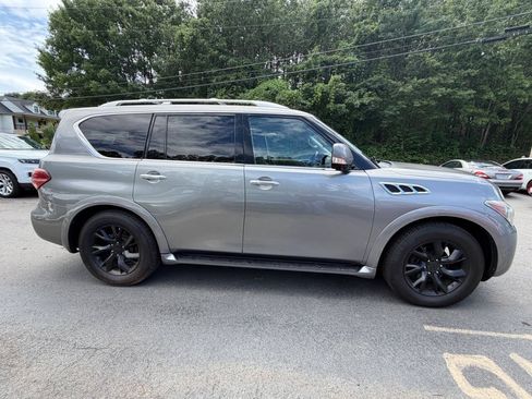 Used 2011 INFINITI QX56 4WD w/ Theater Pkg image 4