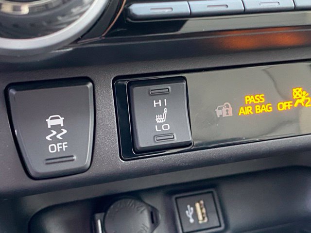 Certified 2025 Toyota RAV4 XLE Premium w/ Weather Package AWD/4WD image 23