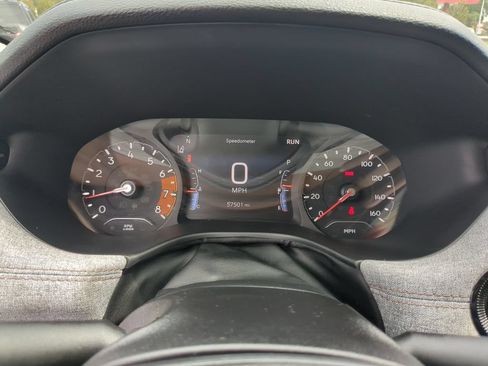 Used 2022 Jeep Compass Latitude AWD/4WD image 32