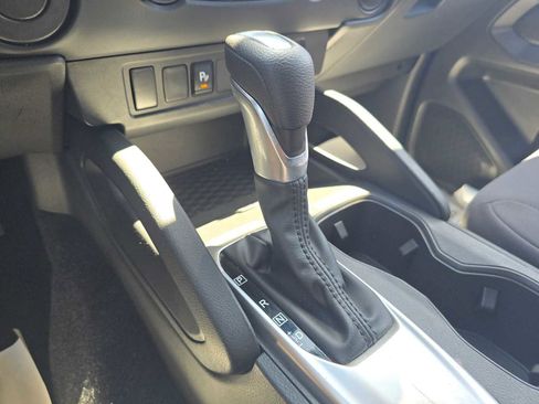 Used 2022 Nissan Frontier S w/ Technology Package RWD image 29