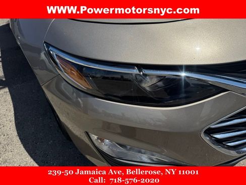 Used 2022 Chevrolet Malibu LT image 9