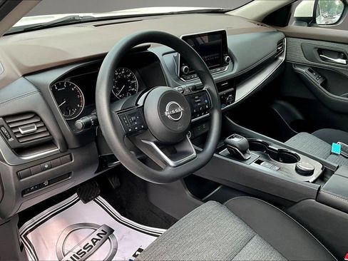 Certified 2023 Nissan Rogue SV AWD/4WD image 17