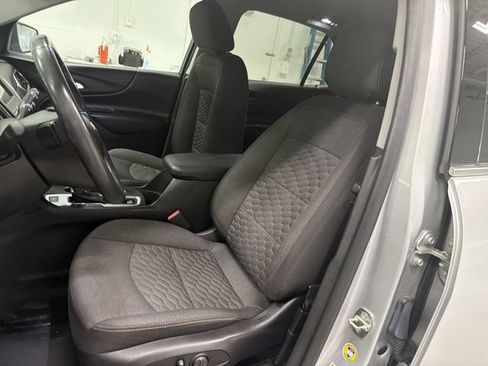 Certified 2019 Chevrolet Equinox LT FWD image 19