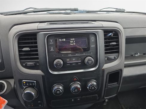 Used 2015 RAM 1500 Express image 21