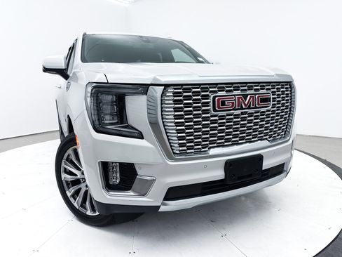 Used 2021 GMC Yukon Denali image 9