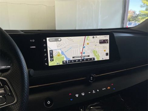 Certified 2024 Nissan Ariya AWD image 29