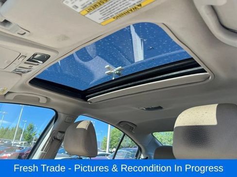 Used 2015 Subaru Legacy 2.5i Premium AWD/4WD image 15
